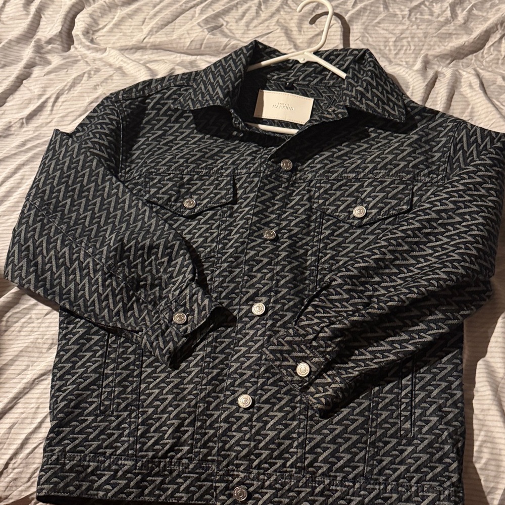 7 For All Mankind Black and Gray Textured Jacket - Picture 9 of 10